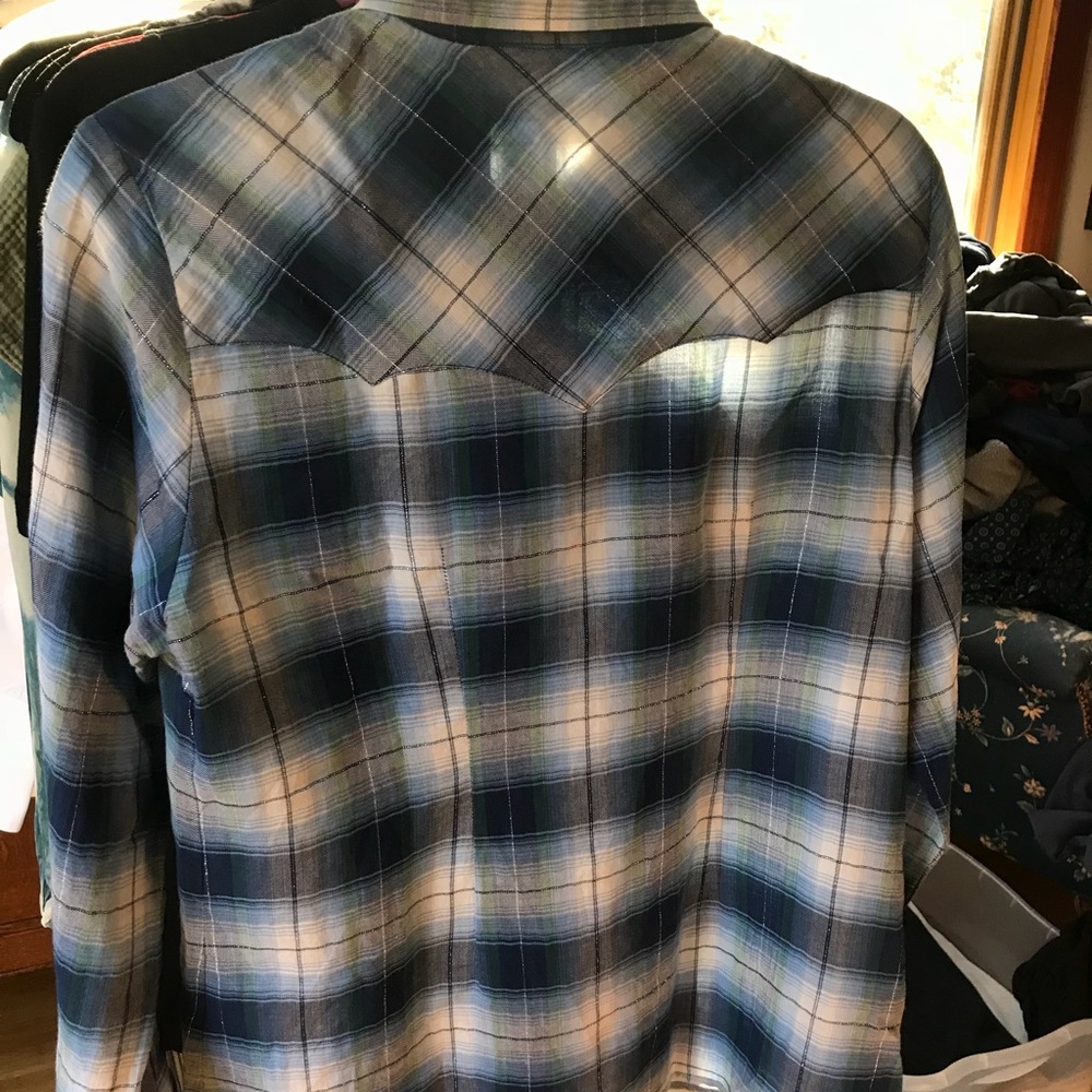 Make plaid shirt